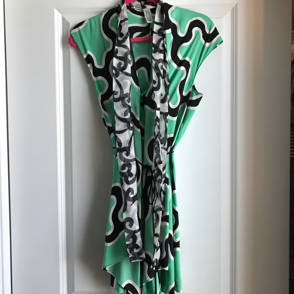 Diane von Furstenberg romper size 4